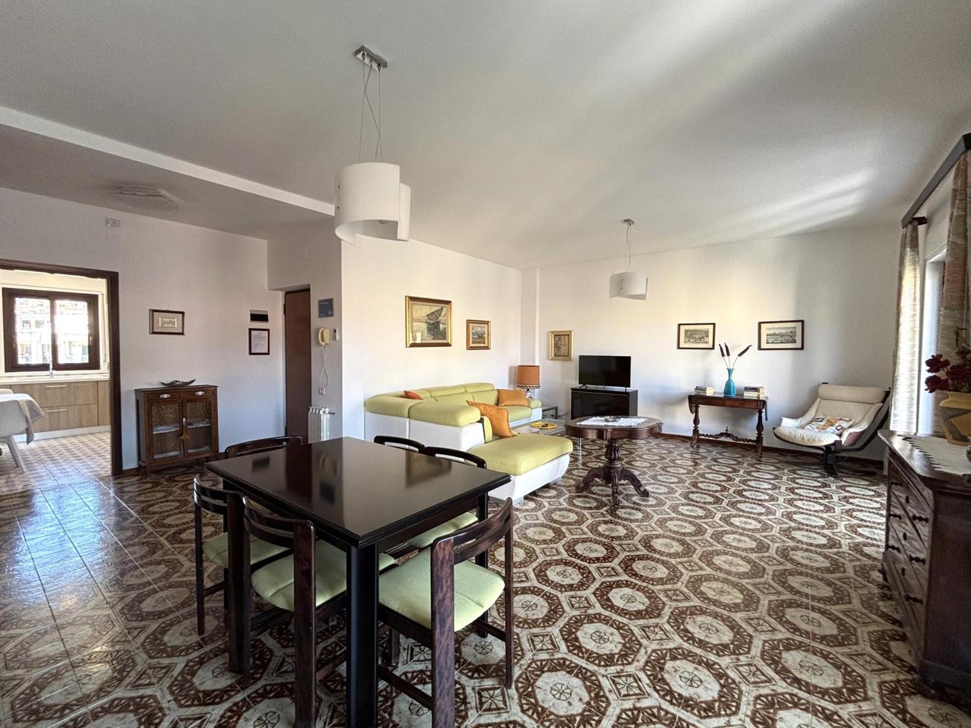 דירות צ'פאלו Archimede Lounge מראה חיצוני תמונה